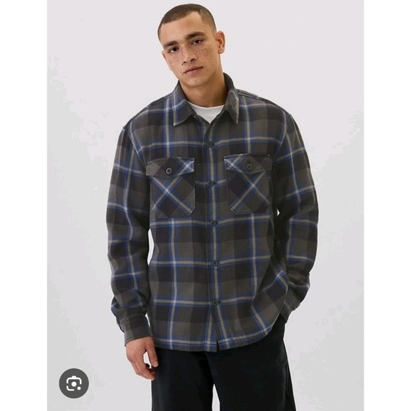 GAP Other - Gap Men's Gray Blue Plaid Relaxed Flannel Button Up Shirt Jacket Shacket Size S